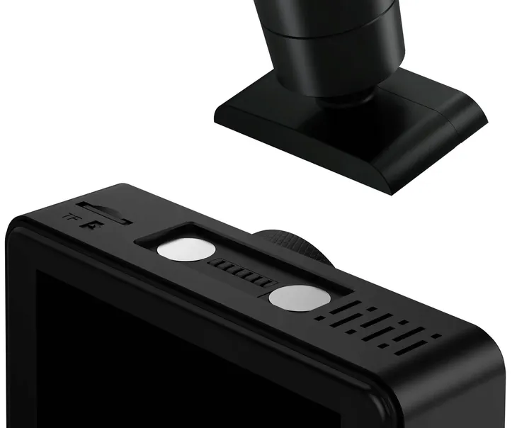 wideorejestrator-navitel-r980-4k-gratis-przekatna-ekranu-3
