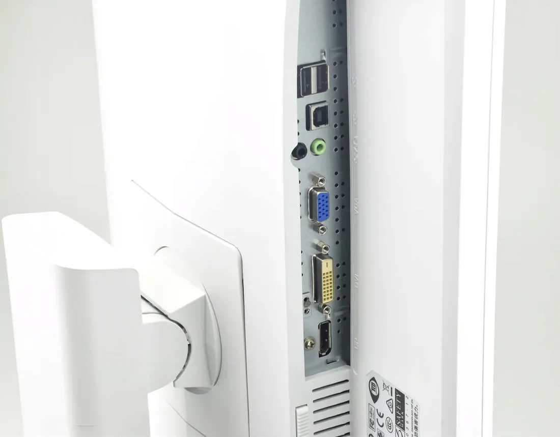 monitor-fujitsu-b24w-7-led-ips-24-fhd