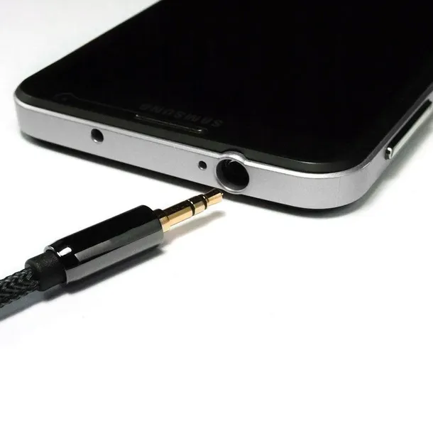 wozinsky-kabel-aux-katowy-mini-jack-2m-marka-wozinsky