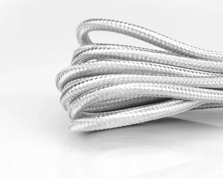 kabel-3w1-do-ladowarka-do-iphone-micro-usb-typ-c-konstrukcja-oplot