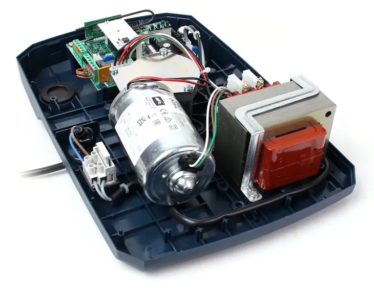 zestaw-bft-botticelli-bt-a650-29-kit-pasek-do-waga-z-opakowaniem-15-kg
