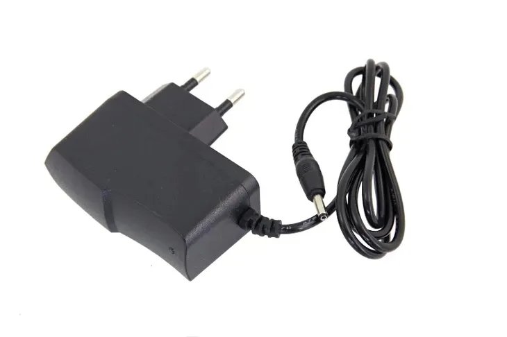 zasilacz-5v-2a-1-35-3-5-waga-z-opakowaniem-0-001-kg