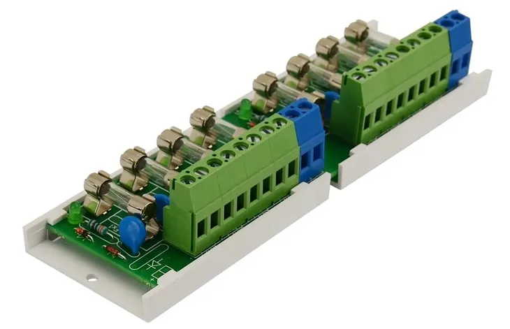 awz598-modul-bezpiecznikowy-model-awz598-stan-nowy
