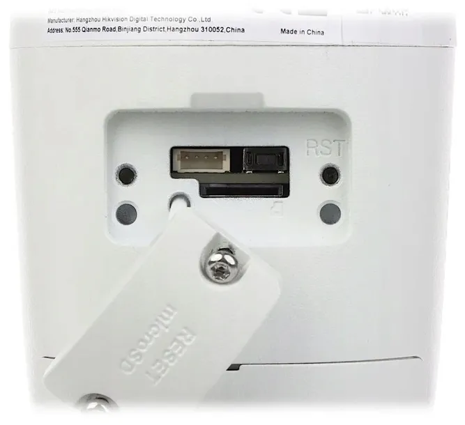 kamera-ip-ds-2cd2046g2-iu-sl-2-8mm-c-acusense-zasieg-podczerwieni-40-m