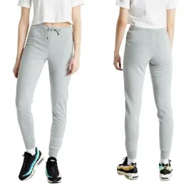 damskie-spodnie-dresowe-nike-r-s