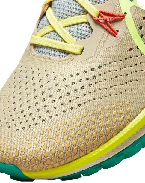 super-buty-nike-react-pegasus-trail-4-r-475-kolor-bezowy