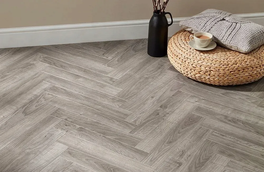panele-podlogowe-jodelka-berryalloc-chateau-plus-java-light-grey