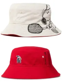 dwustronny-kapelusz-levi-s-x-peanuts-snoopy-s