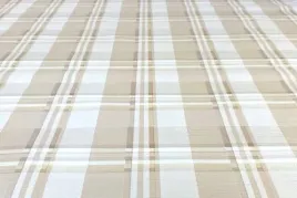 obrus-cerata-bezowo-biala-krata-gruba-na-wymiar