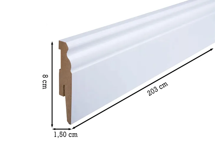 listwa-przypodlogowa-mdf-8-biala-cokol-ryflowana-stan-nowy