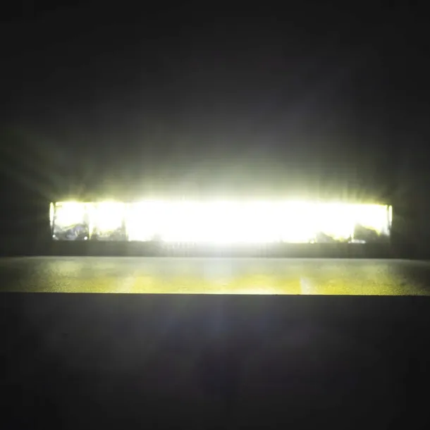 epwld15-lampa-drogowa-led-200w-jakosc-czesci-zgodnie-z-gvo-p-zamiennik-o-jakosci-porownywalnej-do-oryginalu-stan-nowy
