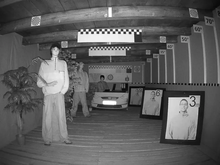 kamera-ip-dahua-tpc-df1241-d3f4-waga-z-opakowaniem-0-95-kg-stan-nowy