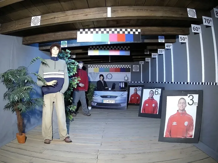 kamera-ip-dahua-tpc-df1241-d3f4-waga-z-opakowaniem-0-95-kg-model-tpc-df1241-d3f4