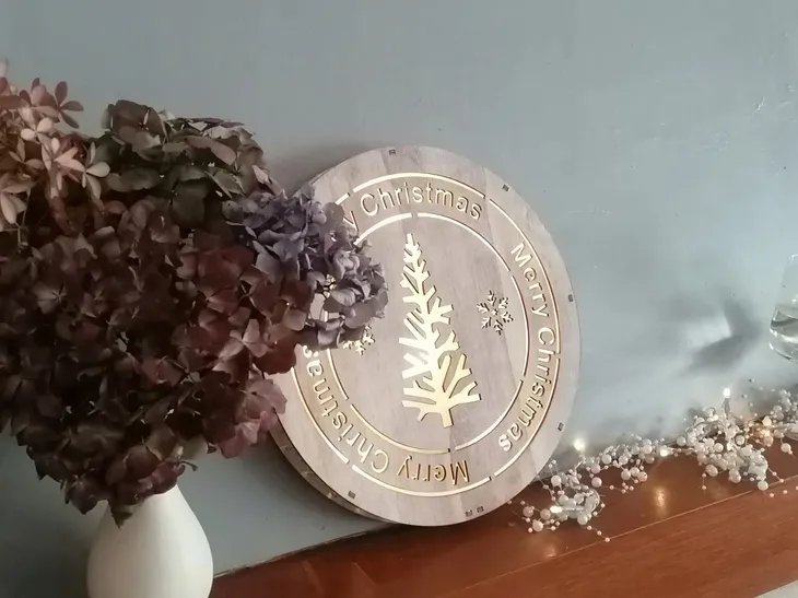 okragla-ozdoba-swiateczna-scienna-30cm-led-timer-stan-nowy-cechy-dodatkowe-jednokolorowe