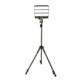 mocny-reflektor-stojak-wys-do-200cm-lampa-warsztatowa-solarna-lub-zasilacz
