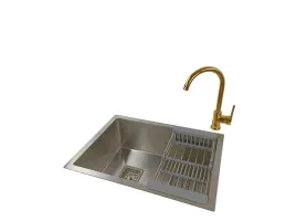 stalowy-zlewozmywak-jednokomorowy-inox-szczotkowany-bateria-zloto-syfon