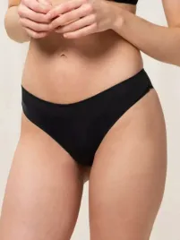 stringi-triumph-lovely-micro-brazilian-04-xs