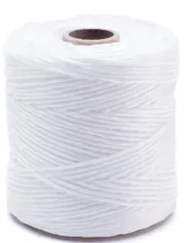 sznurek-syntetyczny-gospodarczy-wytrzymaly-do-pakowania-500g-250m