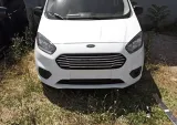 listwy-atrapy-przedniej-maskownicy-grilla-do-ford-transit-courier-2017-producent-omtec