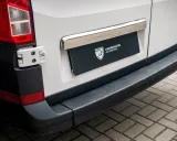 listwa-tylnej-klapy-nad-tablice-rejestracyjna-do-vw-e-crafter-2017-numer-katalogowy-producenta-7556053