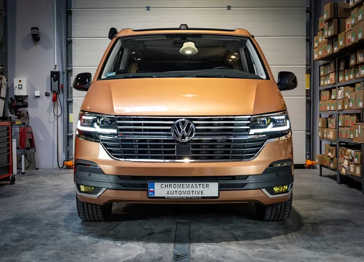 listwy-ramki-halogenow-swiatel-do-vw-t6-1-2019-stan-nowy-producent-omtec