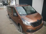 relingi-dachowe-bagaznik-do-renault-trafic-2014-long-stan-nowy