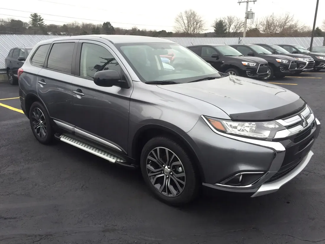 stopnie-boczne-progi-mitsubishi-outlander-2012-