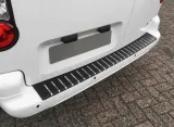 nakladka-listwa-ochronna-na-tylny-zderzak-do-ford-transit-conect-2013-stan-nowy-producent-alu-frost