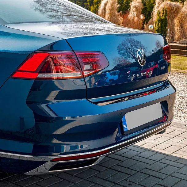 listwa-na-krawedz-rant-klapy-bagaznika-do-vw-caddy-v-2020-stan-nowy-stan-opakowania-oryginalne