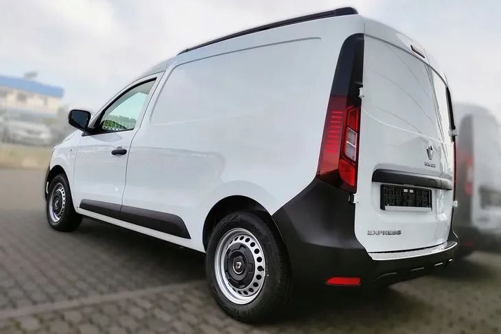 listwy-progowe-progi-renault-express-2021-stan-nowy-producent-czesci-avisa