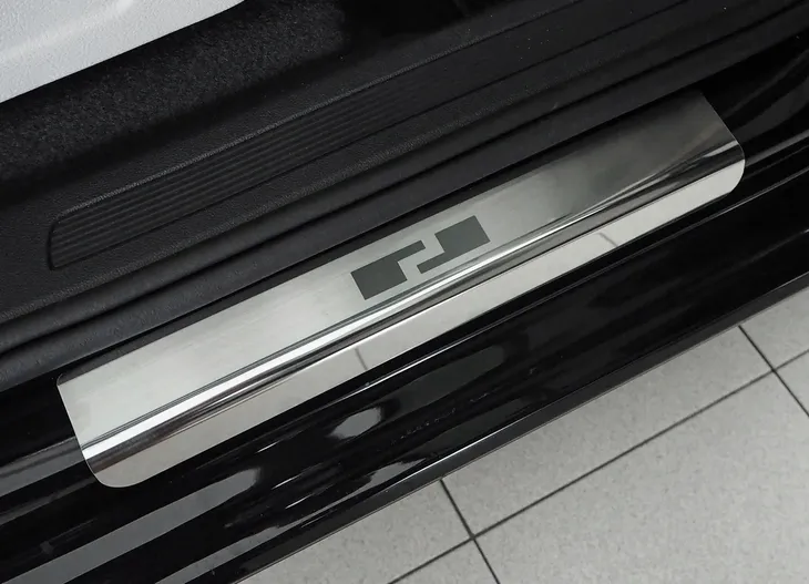 nakladki-ochronne-na-progi-listwy-progowe-do-renault-modus-2004-2012-stan-nowy-producent-alu-frost