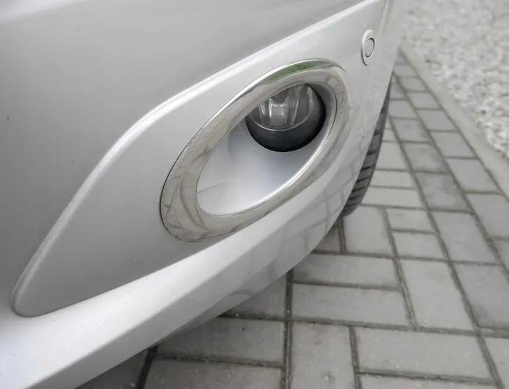 ramki-halogenow-ford-transit-connect-2014-producent-czesci-omtec