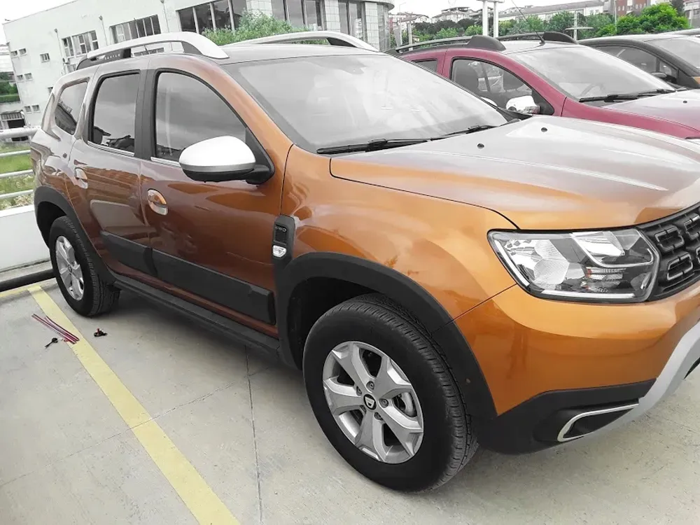 listwy-przyokienne-dacia-duster-2018