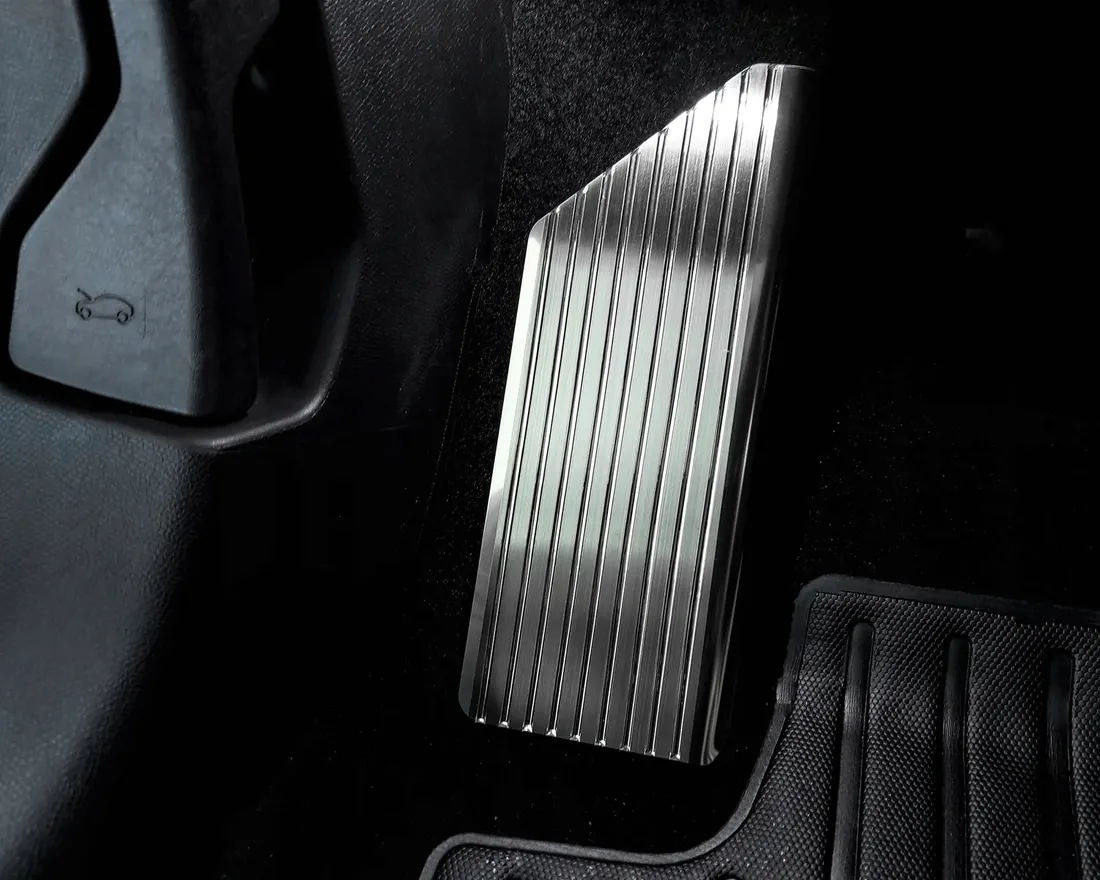 podstopnica-podnozek-vw-golf-vi-2008-2012
