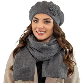 beret-z-pomponem-i-szalik-cieply-komplet-ciemnoszary-vivisence-7037kmpl