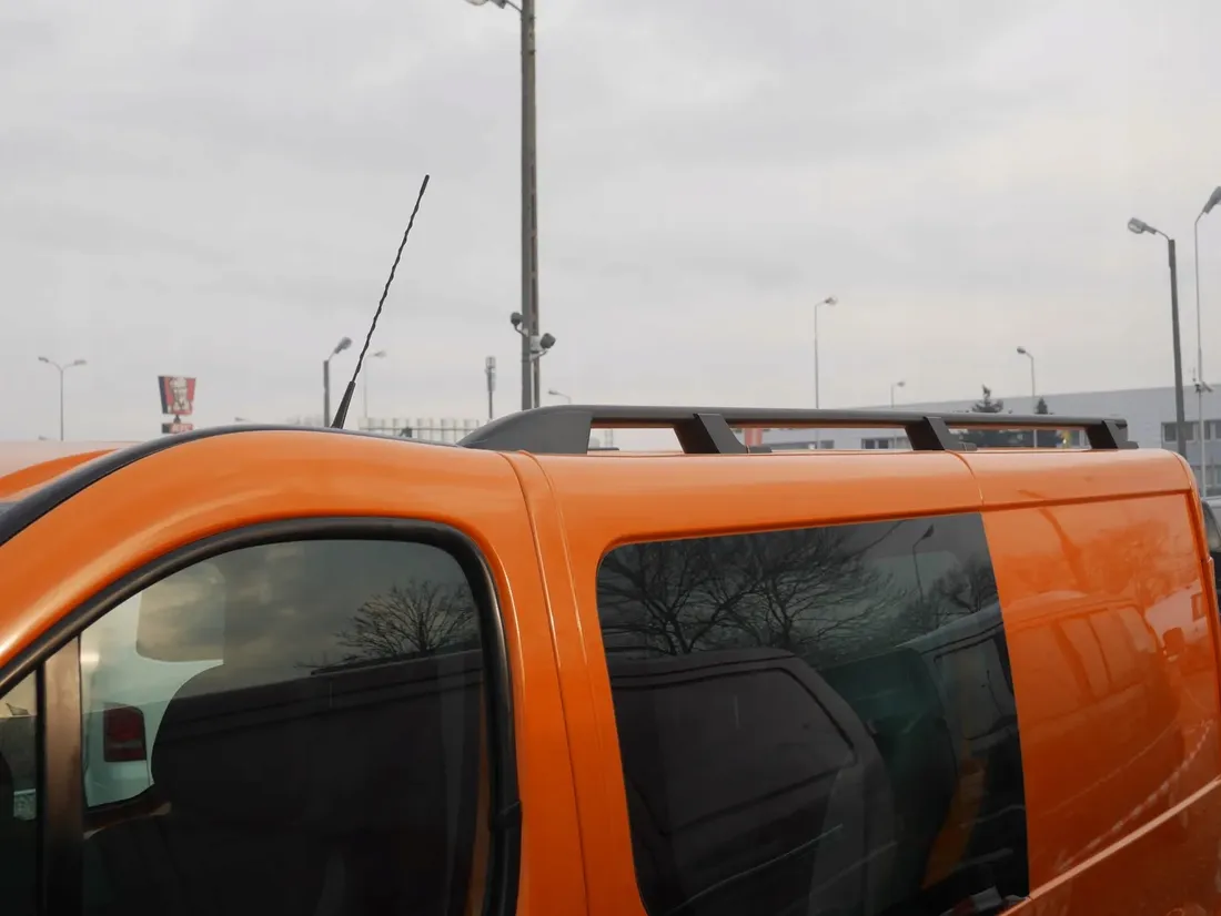relingi-dachowe-opel-vivaro-2001-2014-short