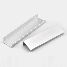 uchwyt-meblowy-krawedziowy-aluminiowy-do-szuflad-i-szafek-srebrny-150mm