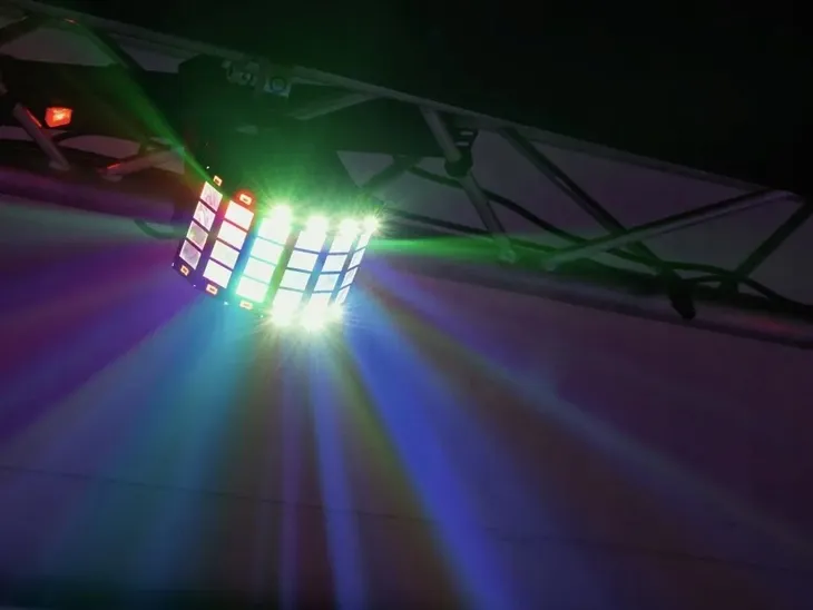 eurolite-led-mini-d-6-hybride-beam-model-d-6-hybrid-stan-nowy