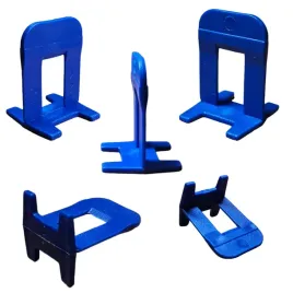 klipsy-do-systemu-poziomowania-plytek-klin-uchwyty-1mm-100szt-flizy