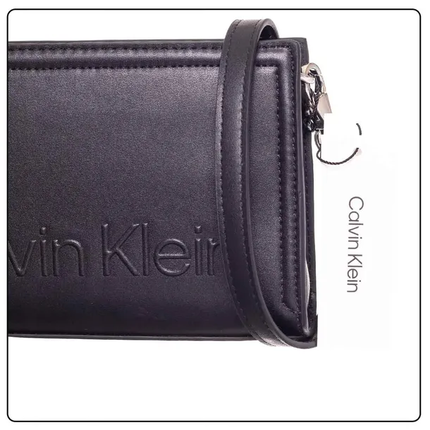 calvin-klein-torebka-damska-minimal-hardware-black-wzor-dominujacy-logo