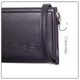 calvin-klein-torebka-damska-minimal-hardware-black-wzor-dominujacy-logo