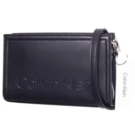 calvin-klein-torebka-damska-minimal-hardware-black