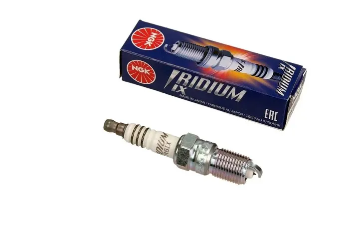 swieca-ngk-3689-stan-nowy-rozmiar-klucza-16-mm
