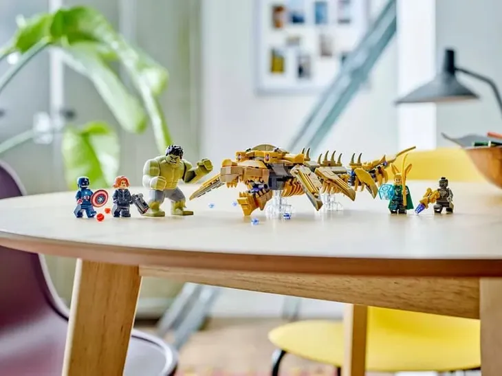 lego-marvel-76290-avengers-kontra-lewiatan-minimalny-wiek-dziecka-7