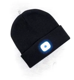 czapka-zimowa-z-latarka-lampka-led-czolowa-ladowanie-usb-ciepla-czarna