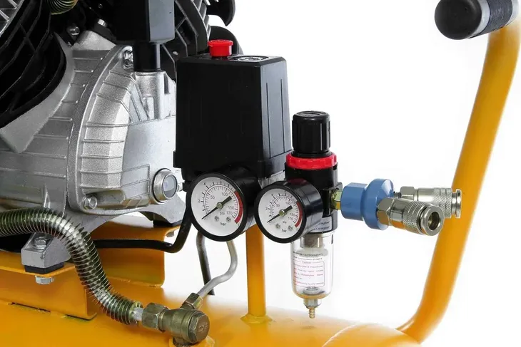 kompresor-50l-2t-huragan-stan-nowy