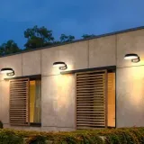 solarna-oprawa-elewacyjna-led-4000k-20-85-180lm-ip65-145x175x64-dlugosc-wysokosc-145-cm