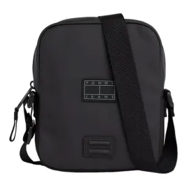 tommy-hilfiger-torba-listonoszka-tjm-to-go-reporter-czarna