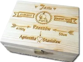 pudelko-wspomnien-prezent-chrzest-roczek-grawer-rp382