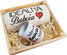 prezent-na-dzien-babci-dziadka-recznik-kubek-haft-pr-445